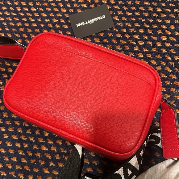 Karl Lagerfeld shoulder/cross body purse - Picture 5 of 5